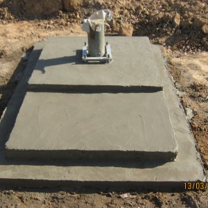 Le socle à Bélaye